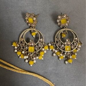 Yellow haldi jewelery set (Indian)